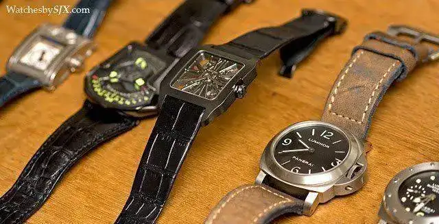 museum+quality+watch+collection+%25289%2529.webp