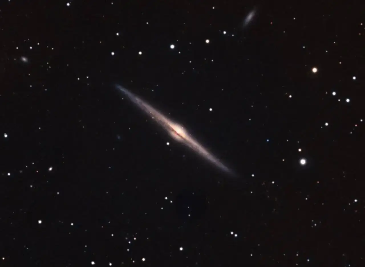 ngc4565_spindle galaxy_LRGB v3.webp