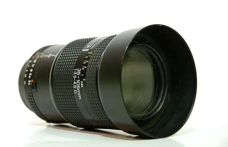 Nikkor%2035-105_02.webp