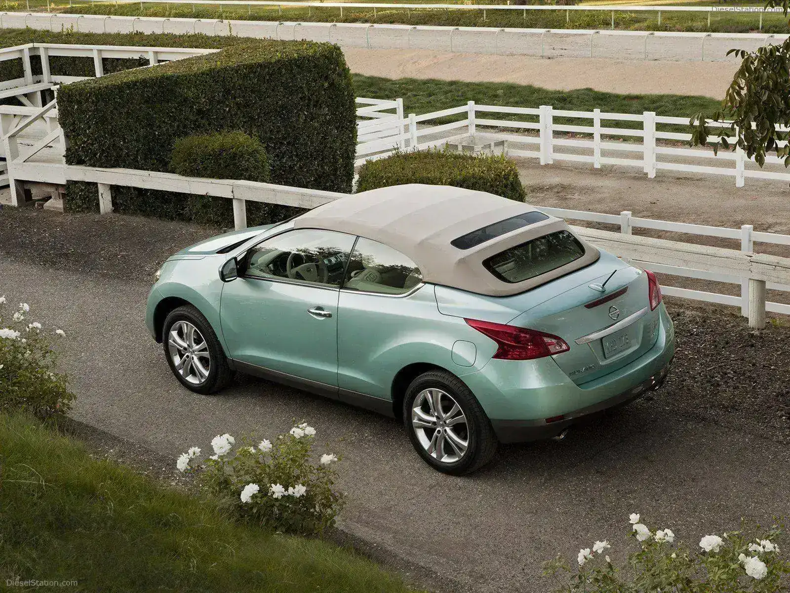 Nissan-Murano-CrossCabriolet-2011-08.webp