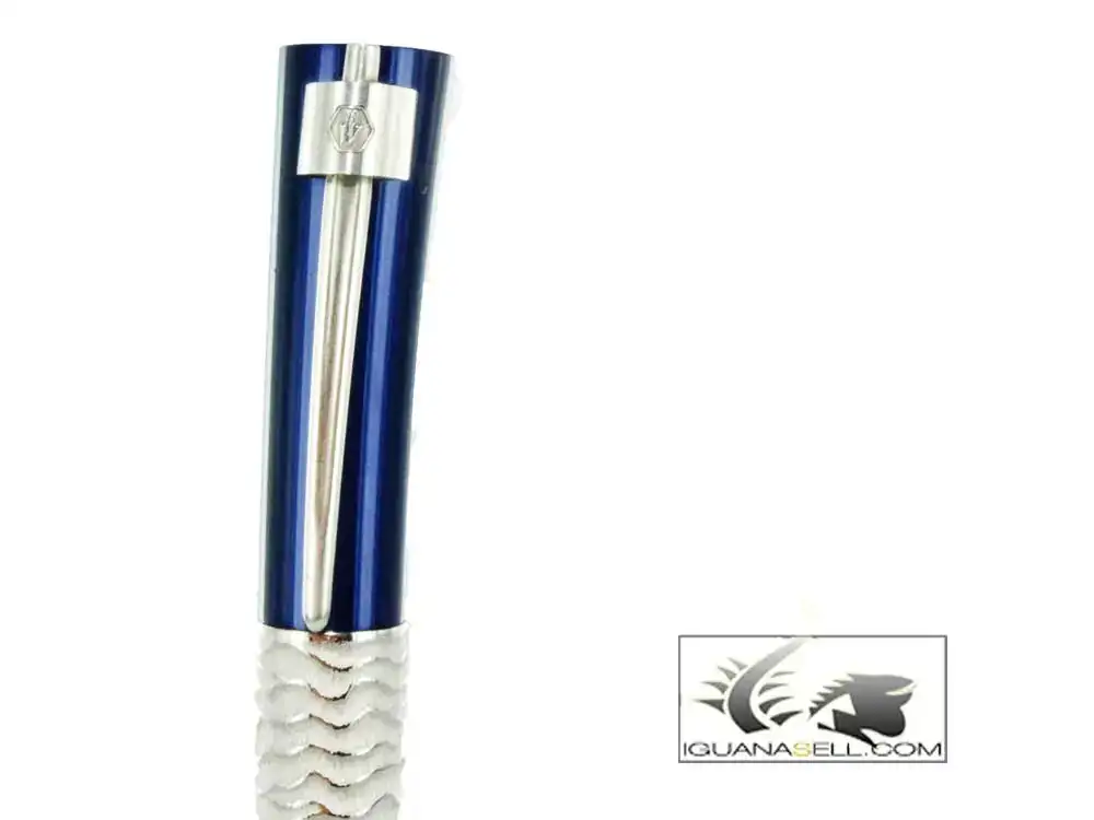 nite-Fountain-Pen-Blue-Lacquer-&-Silver-S0613630-6.webp