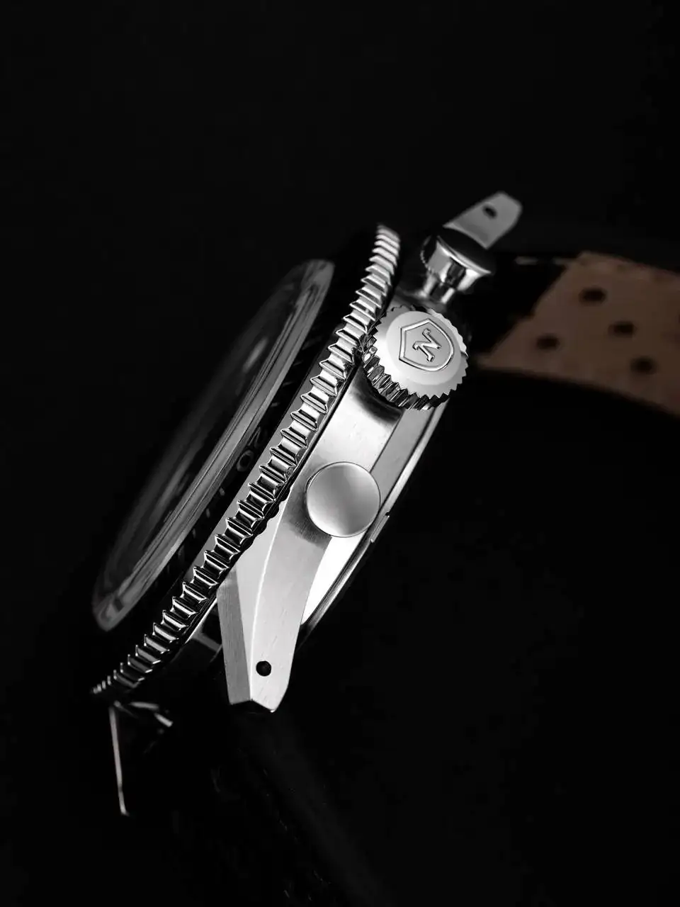 Nivada Grenchen Chronoking 2.jpg