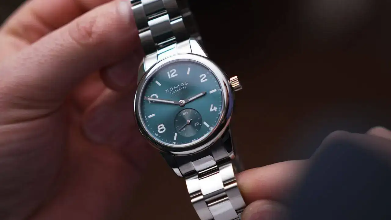 Nomos-07-e1665543121653.png