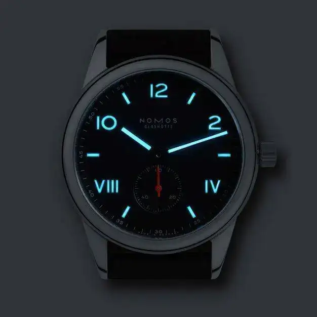 nomos-3.webp