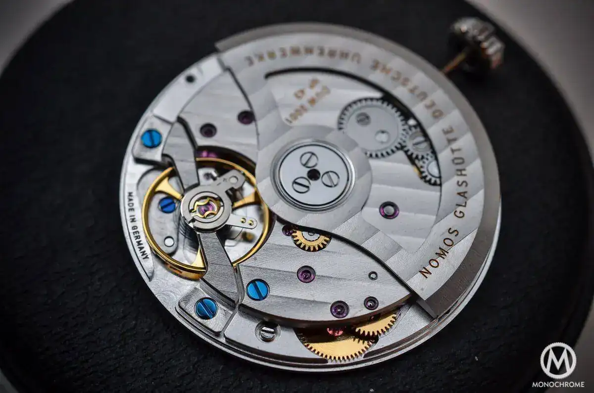Nomos-_Minimatik-1_1.webp