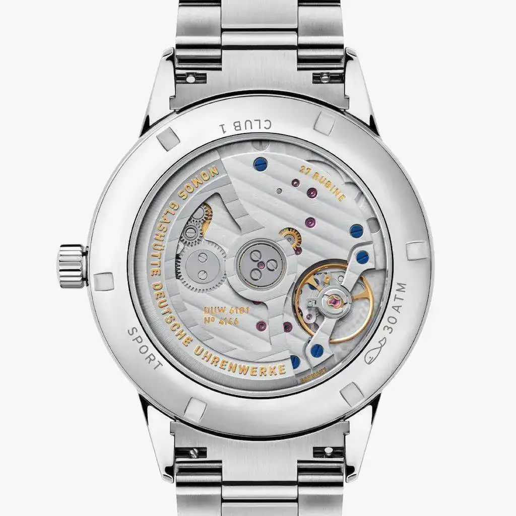Nomos-Club-Sport__neomatik.webp