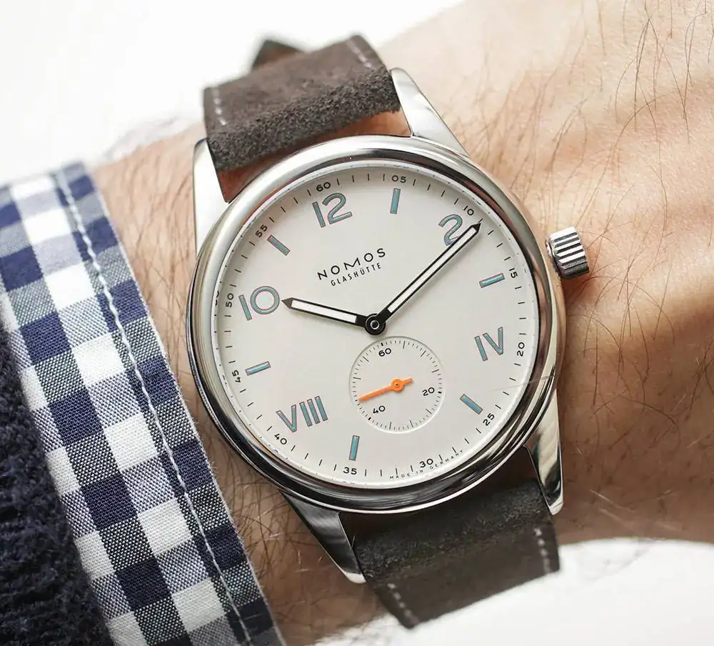 Nomos-Glashutte-Club-Campus-aBlogtoWatch-3.webp