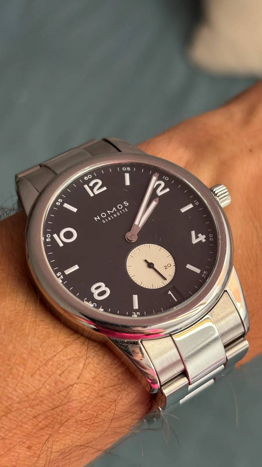 nomos.webp