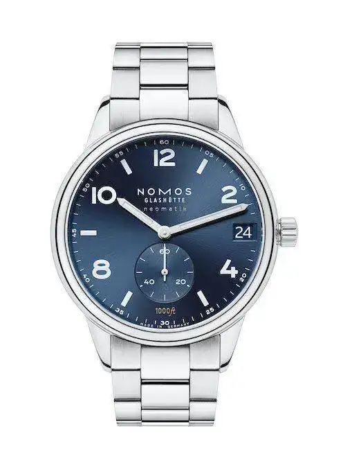 NOMOS_Club_Sport_azul-1.webp