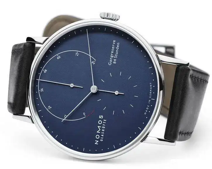 Nomos_Lambda_deep_blue_2.webp