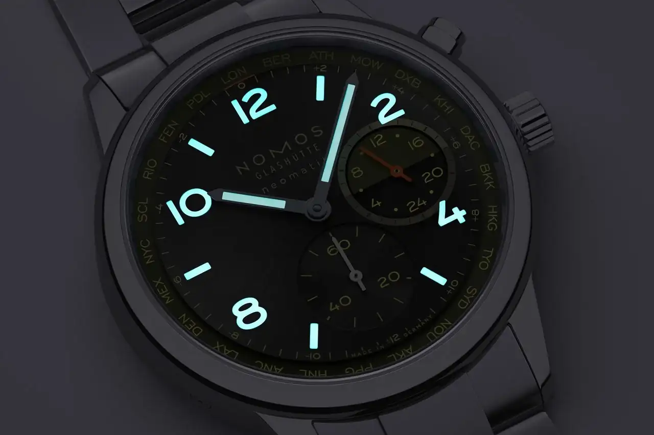 NOMOS_Worldtimer_Night.webp