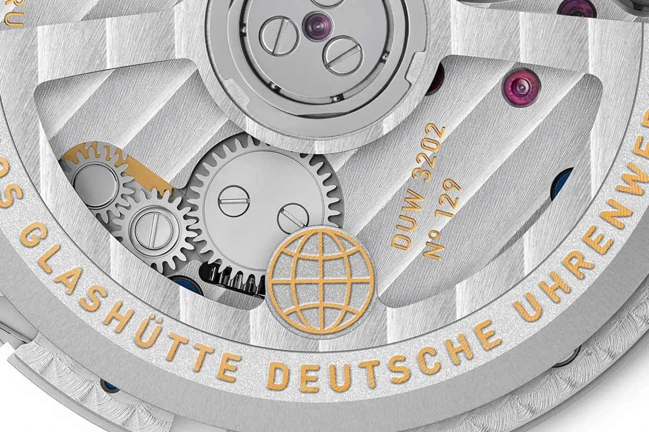 NOMOSGlashuette_DUW_3202_3543x2362px.webp