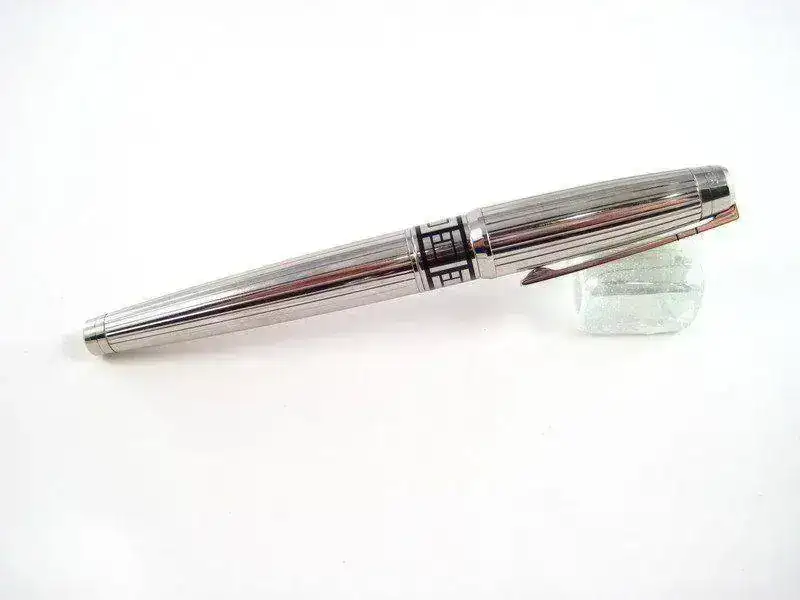 nt-Platinum-D-Link-Fountain-Pen-w-4-Rings-421002-1.webp