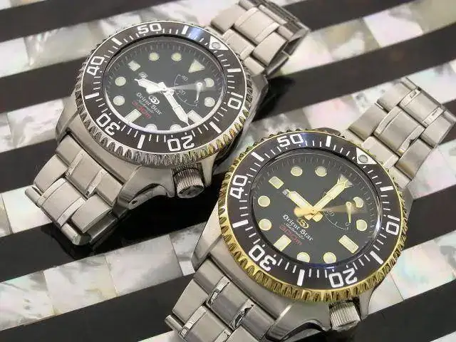 nt-star-300m-diver-orientstar300black-accentedgold.webp