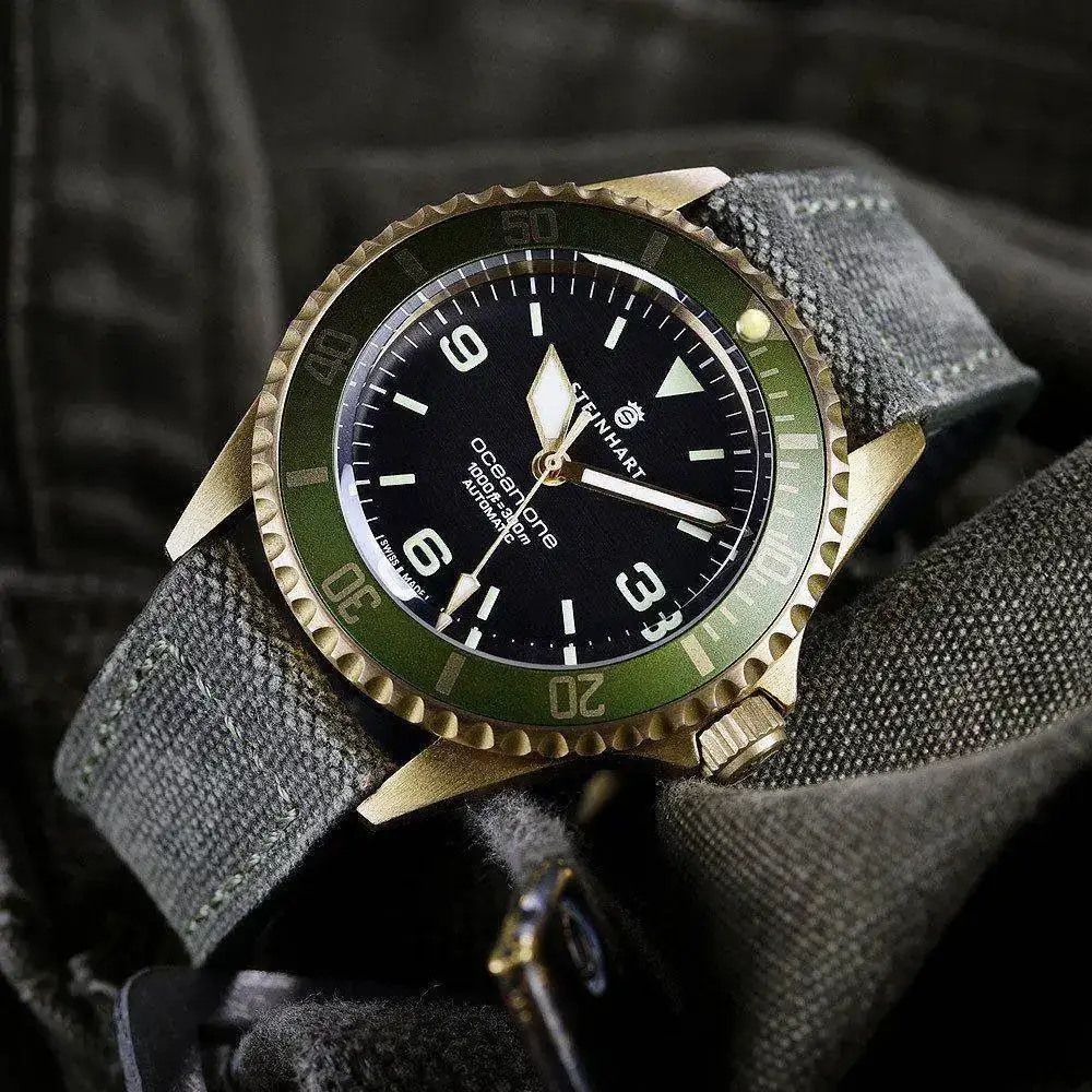 o1bronze_1kx1k_c1_04_2.webp