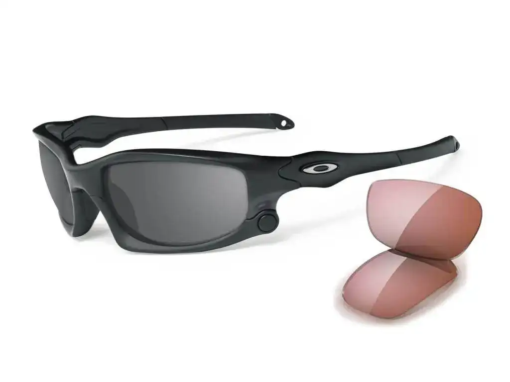 OAKLEY oo9099_01_splitjacket_3q_lens.webp