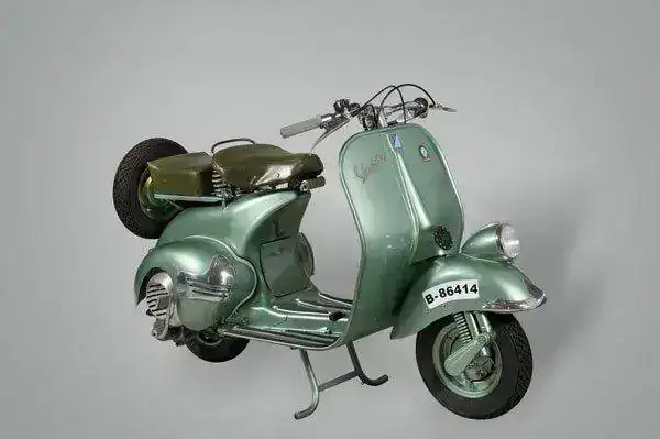 Objetos-que-han-cambiado-el-mundo-Vespa-Piaggo.webp