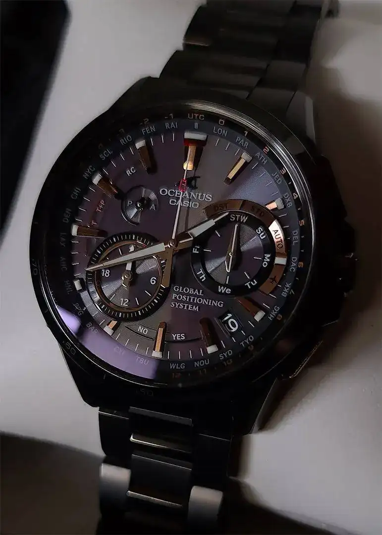 Oceanus Hybrid GPS Titanio.jpg