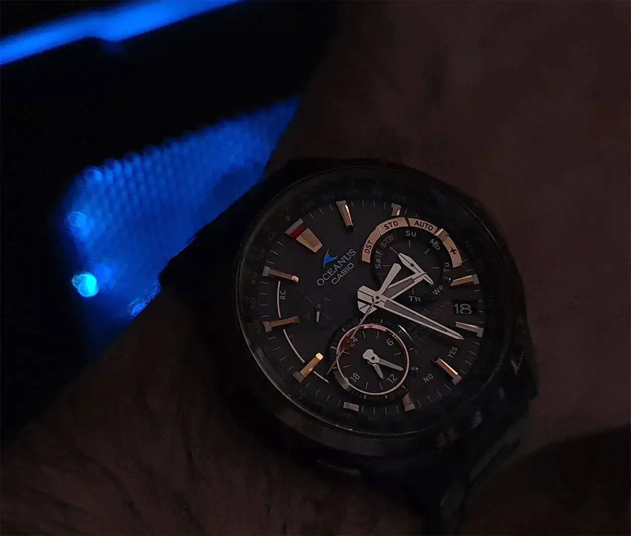 Oceanus Manta Hybrid GPS 3.jpg