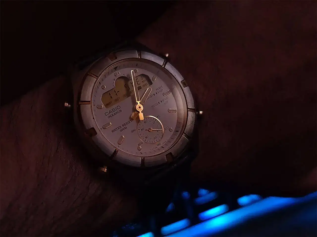 Oceanus Vintage 1.jpg