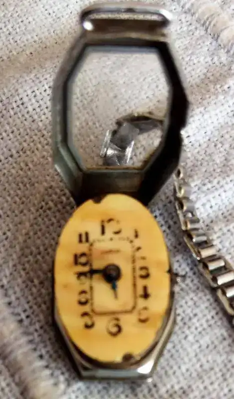 ODEON ESFERA I CAIXA.webp