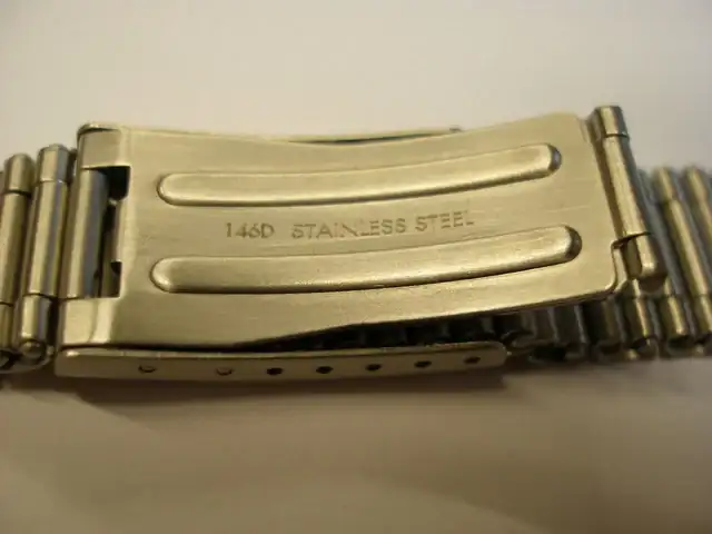OLYMPUS-DIGITAL-CAMERA.webp