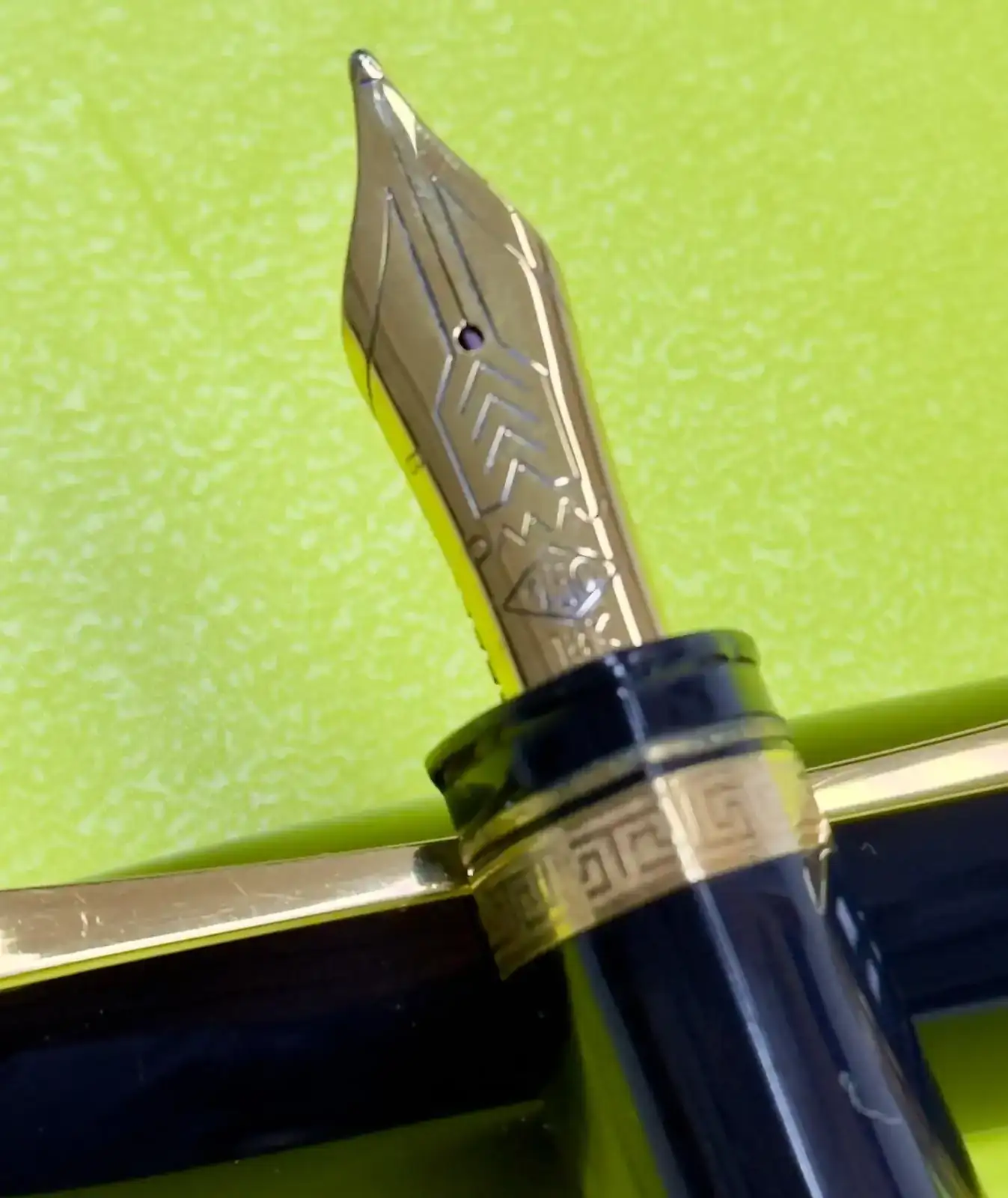 omas 9.webp omas 9.webp