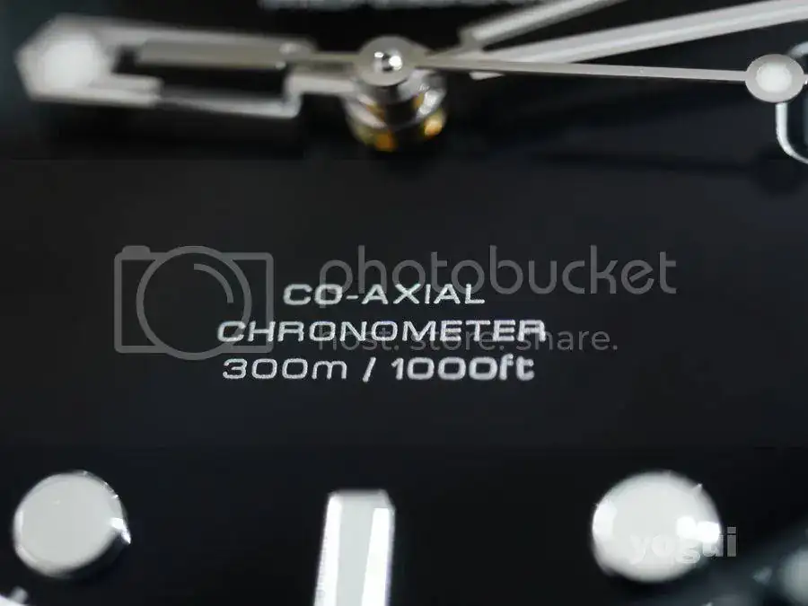 omega%20seamaster%20300m%202123.04%20ceramic%20012.webp