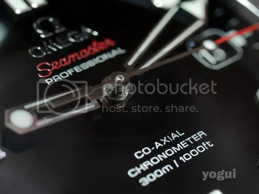omega%20seamaster%20300m%202123.04%20ceramic%20013.webp
