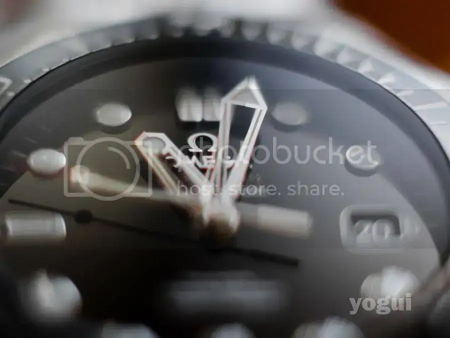 omega%20seamaster%20300m%202123.04%20ceramic%20022.webp