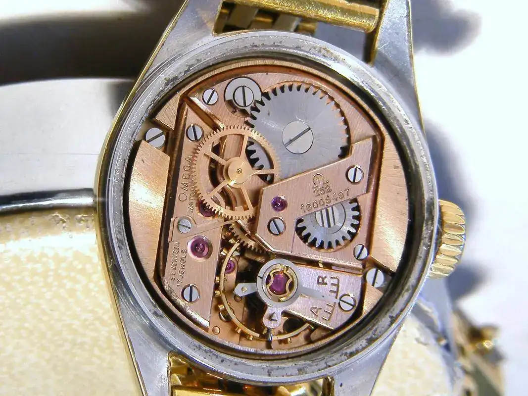 omega 2XX 001.webp