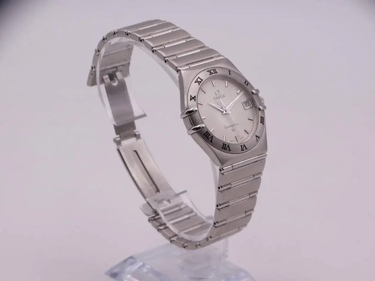 Omega Constellation 06193.webp