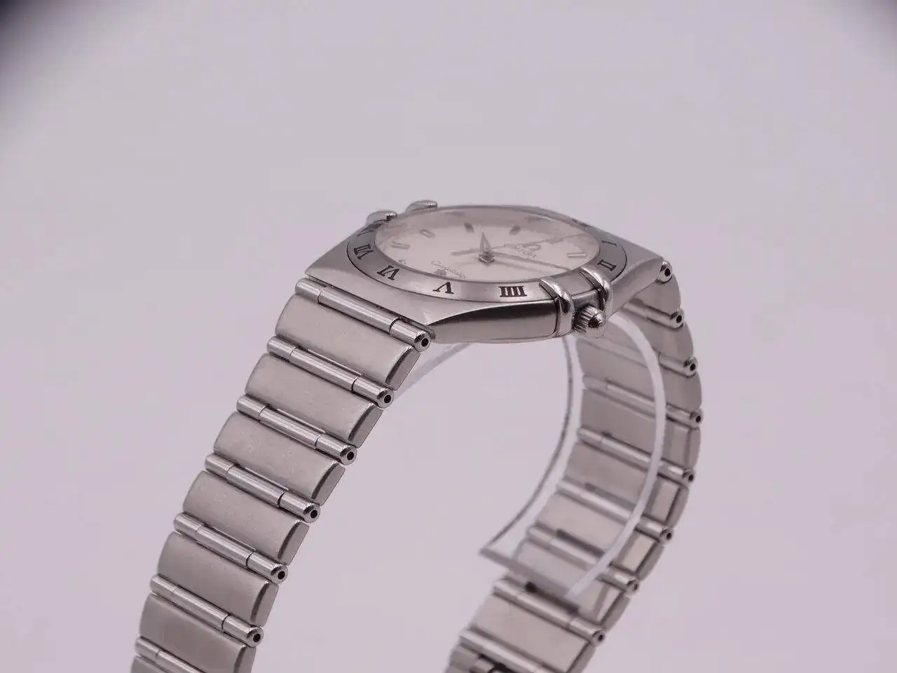 Omega Constellation 06196.webp