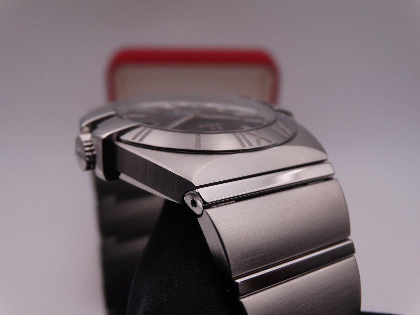 Omega constellation Coaxial 07548.JPG