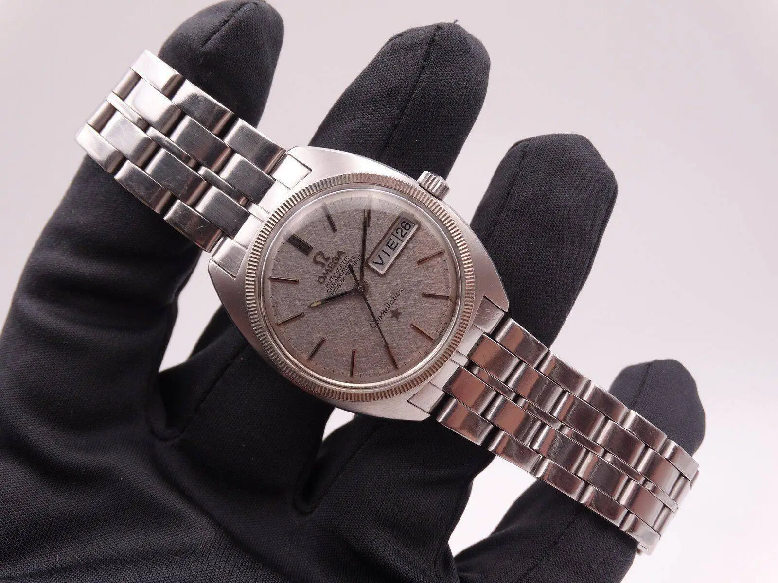 omega constellation day date automatic 4322.JPG