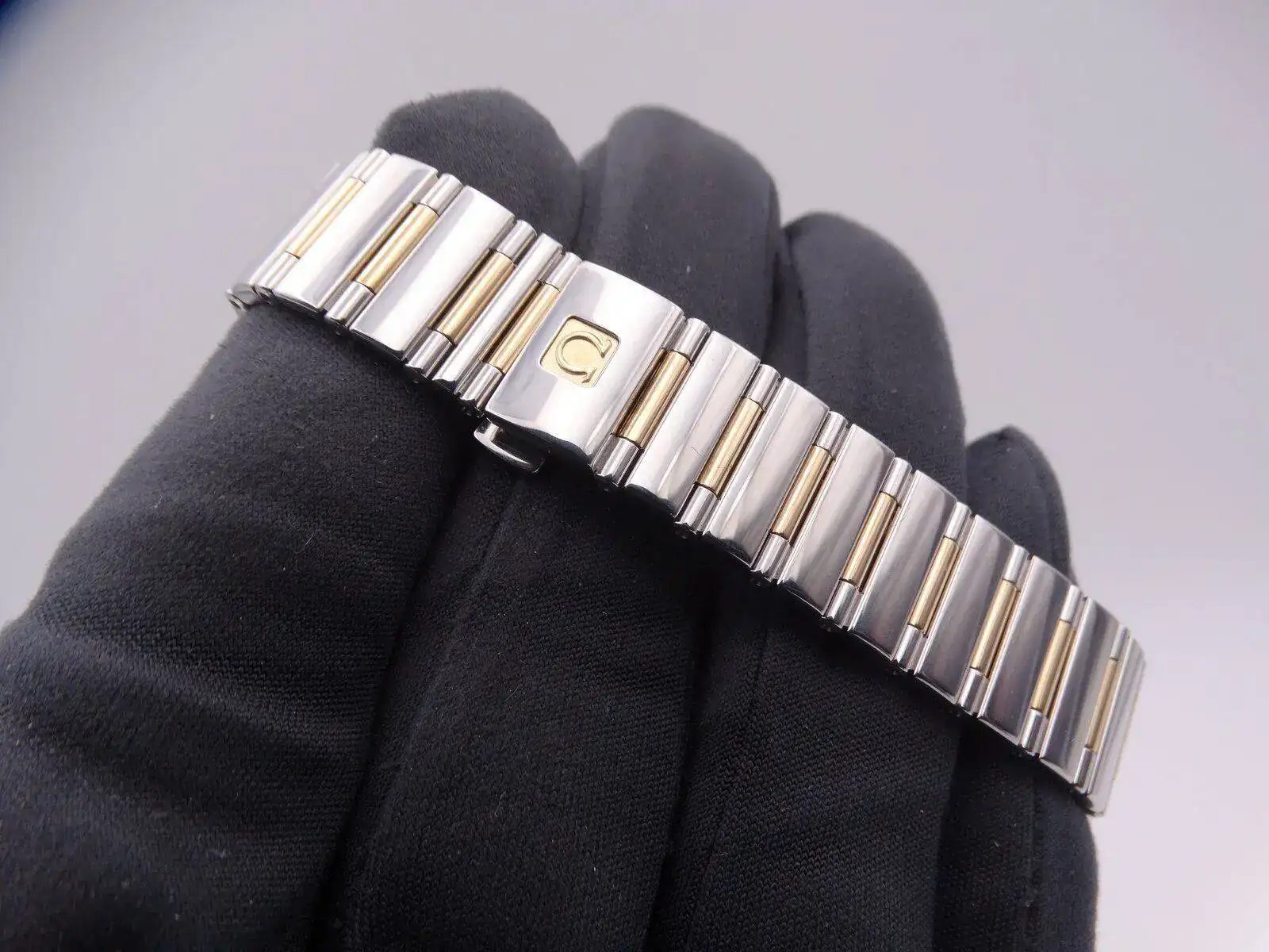 Omega Constellation Mother Of Pearl 00107.JPG