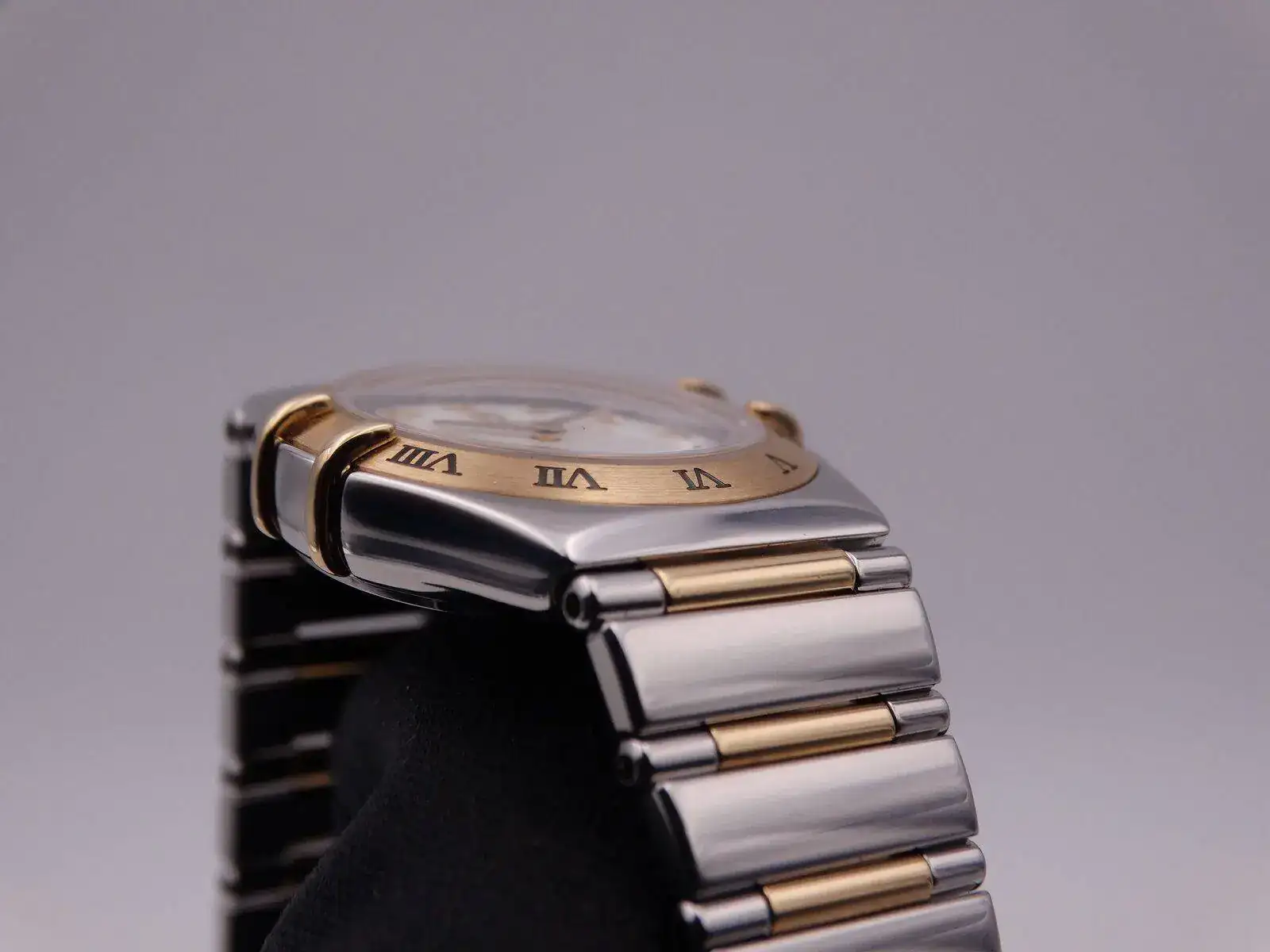 Omega Constellation Mother Of Pearl 00110.JPG