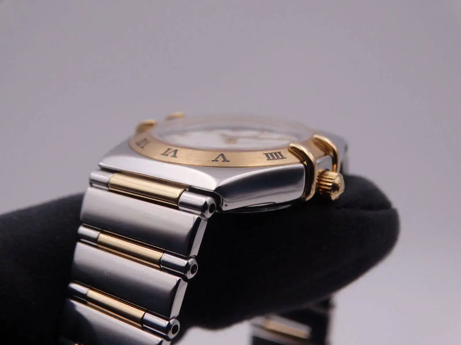 Omega Constellation Mother Of Pearl 00111.JPG