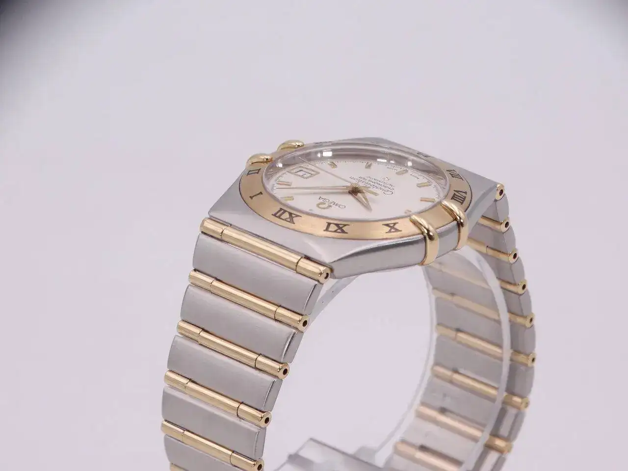 Omega Constellation Steel Gold 01681.webp