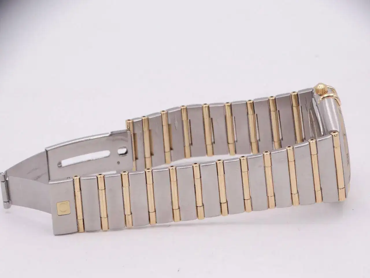Omega Constellation Steel Gold 01684.webp