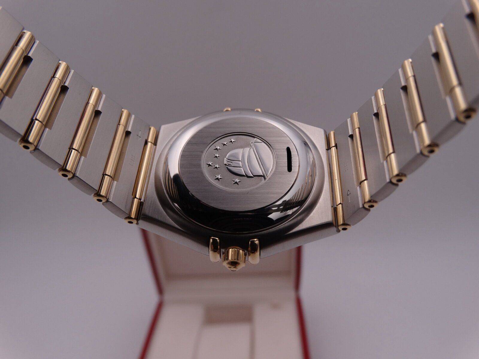 Omega Constellation Steel & Gold Automatic 01317 copia.JPG