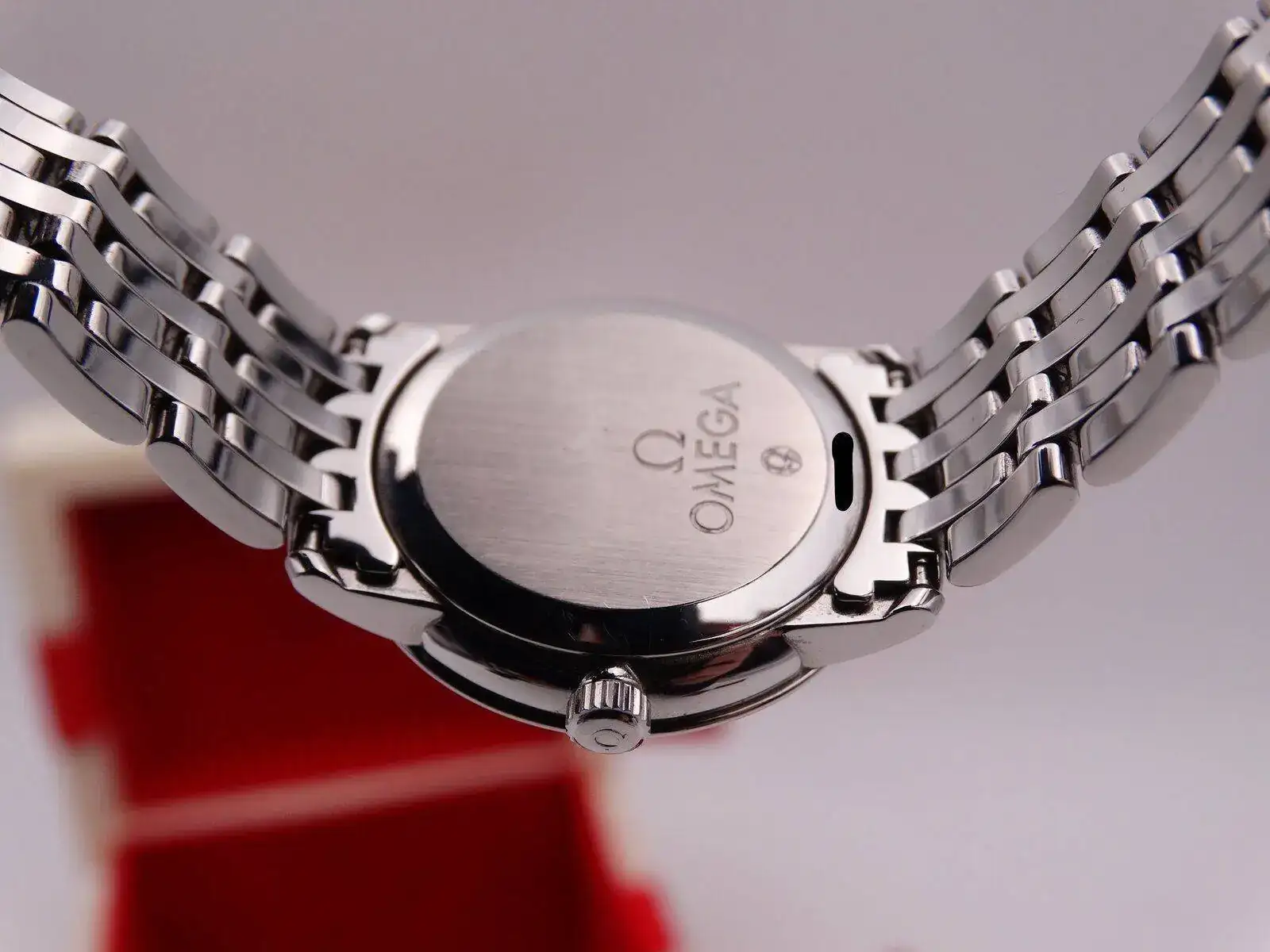 Omega De Ville Lady Diamond 00024 copia.webp