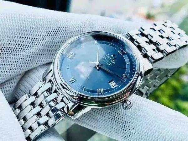 Omega-De-Ville-Prestige-Blue-Dial-424.10.37.20.03.002-4-600x449.jpg