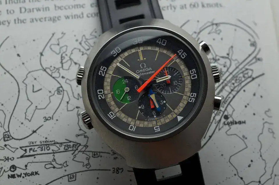 Omega-Flightmaster-10.webp