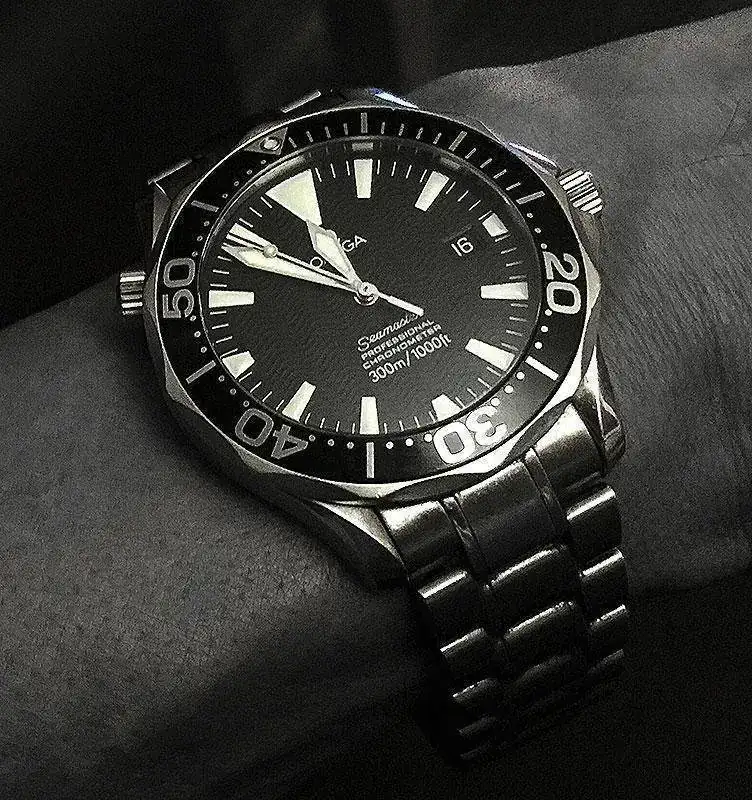 Omega-Negrito.webp