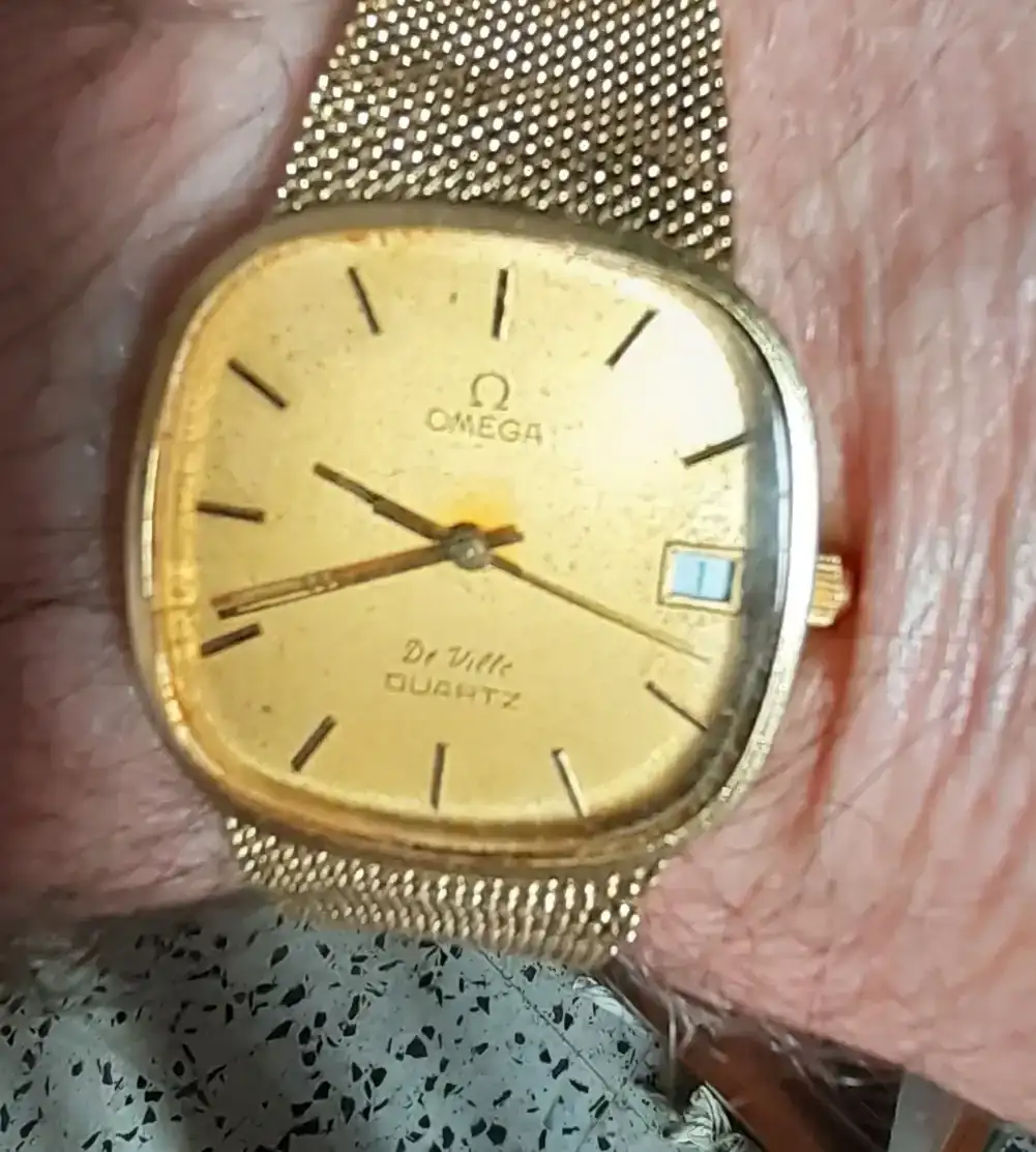 Omega oro.webp