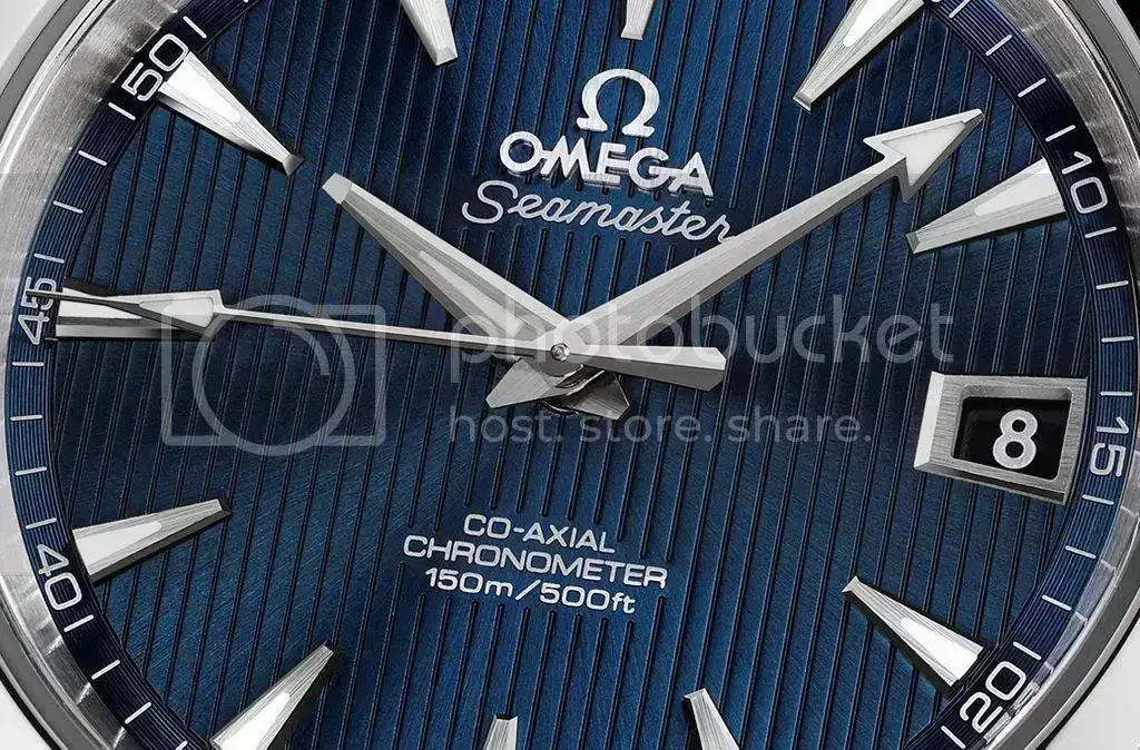 OMEGA-Seamaster-Aquaterra-Blue_02.webp