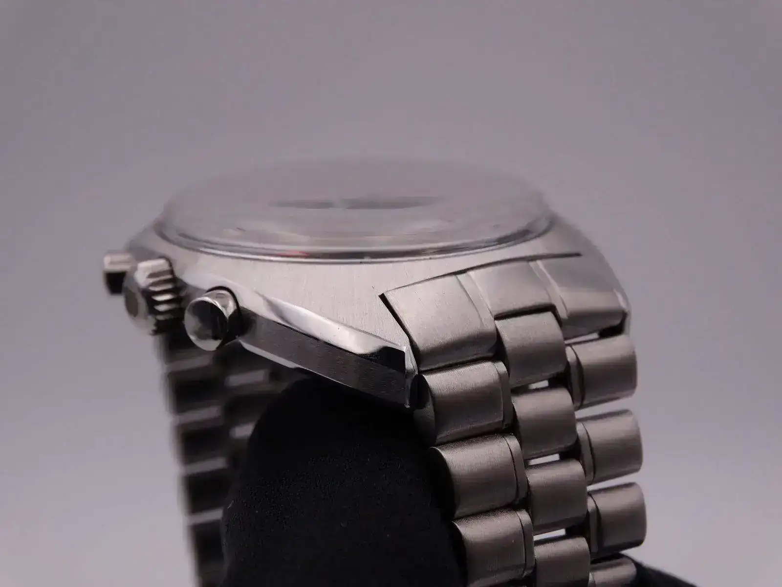 Omega Seamaster Chronograph Vintage 8221.JPG