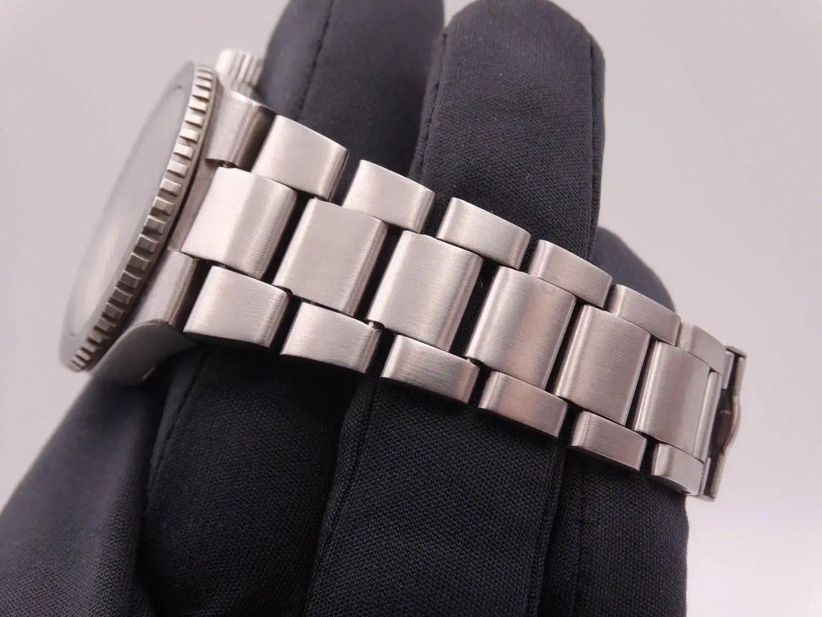 Omega Seamaster Cosmic 2000 01153.webp