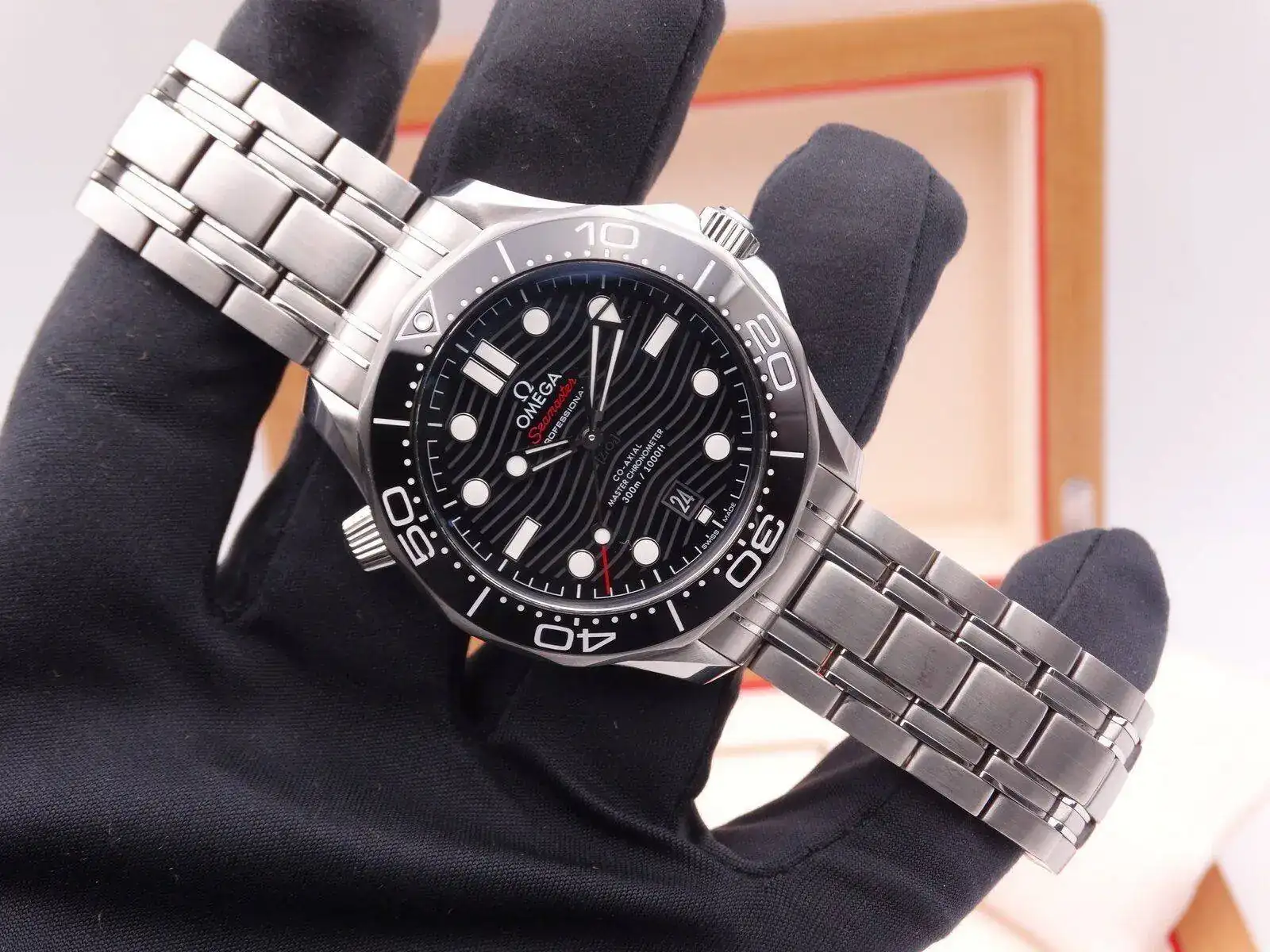Omega Seamaster Diver 300m 07721.webp